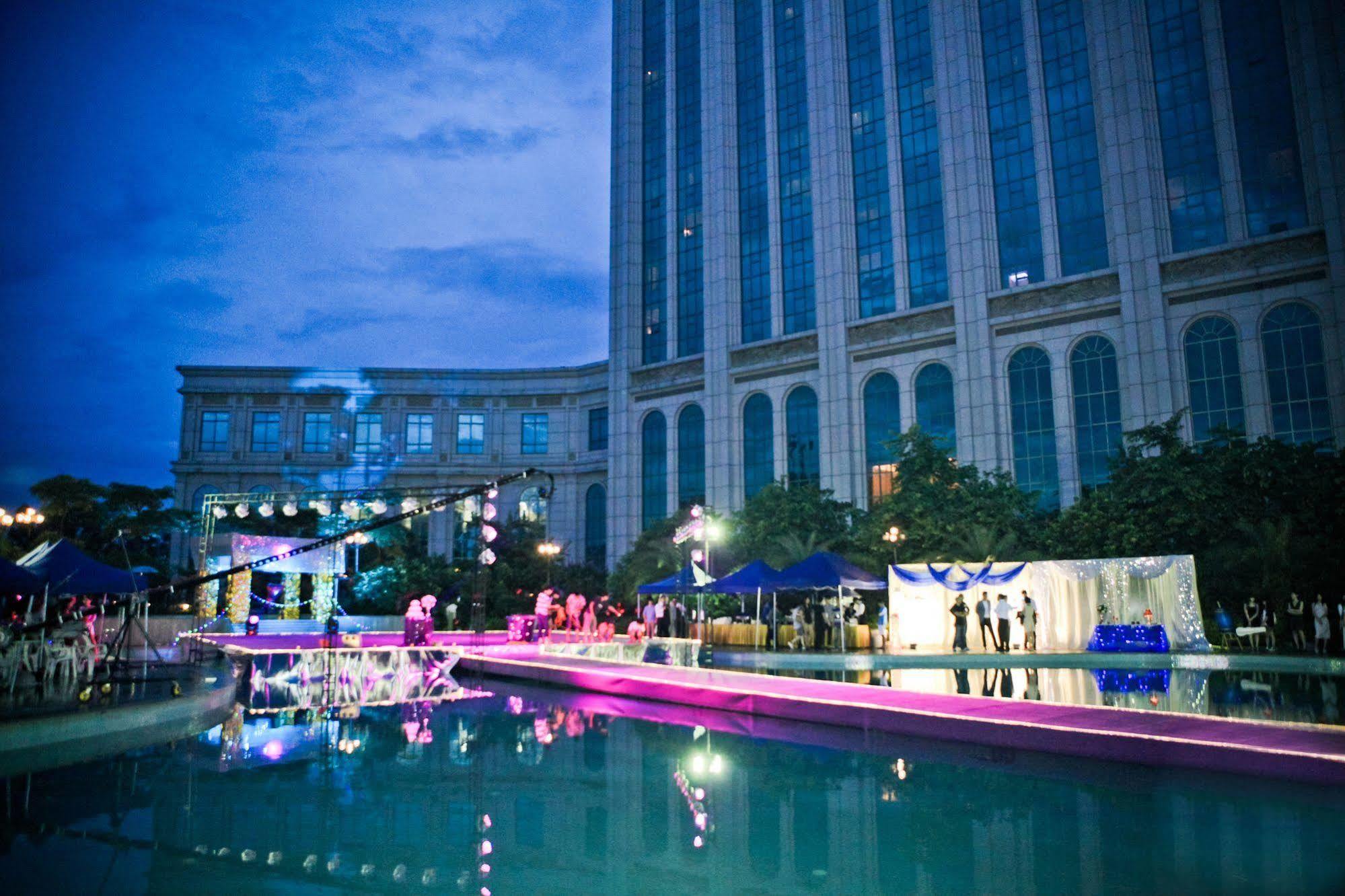 Gladden Hotel Giang Môn Ngoại thất bức ảnh
