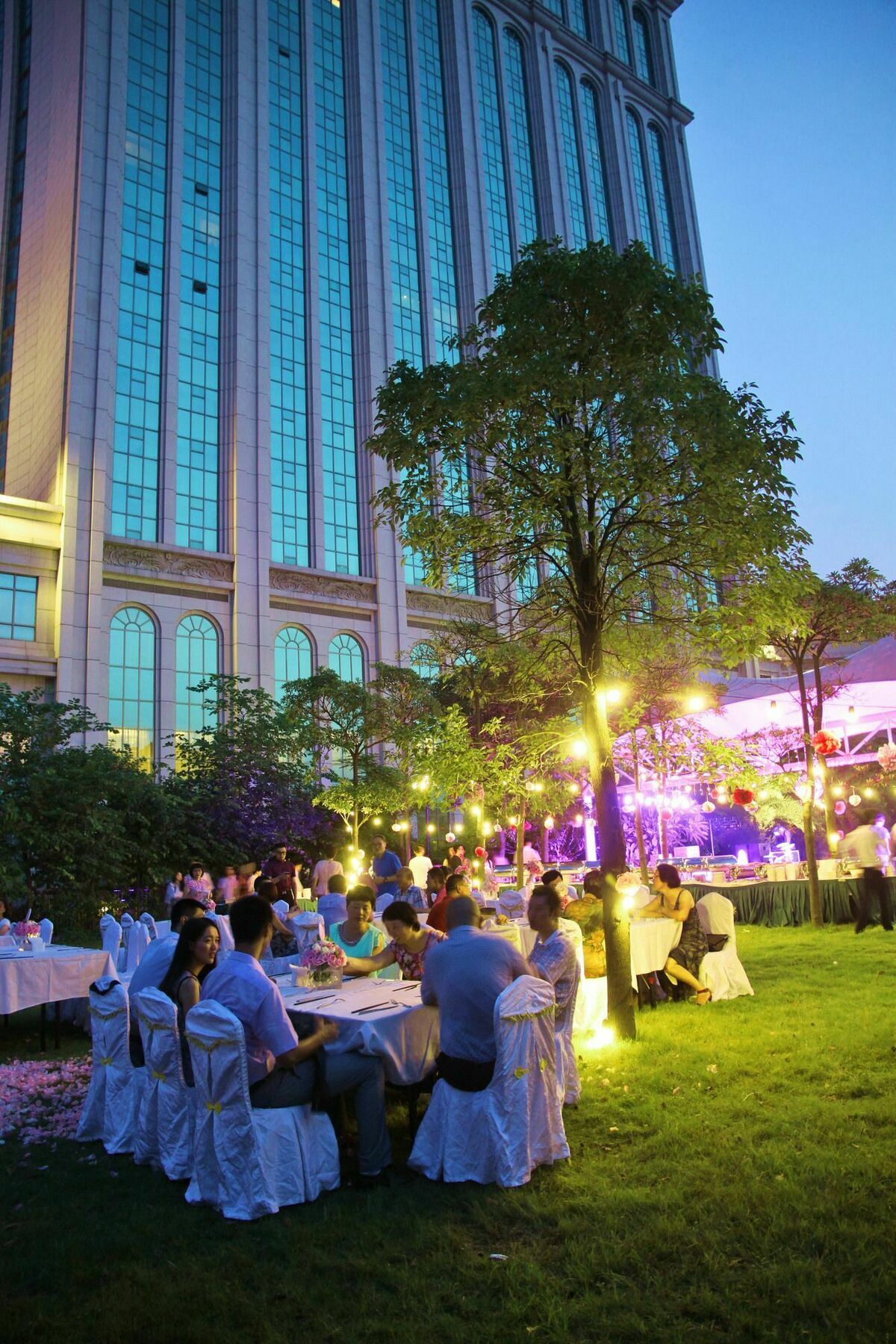 Gladden Hotel Giang Môn Ngoại thất bức ảnh